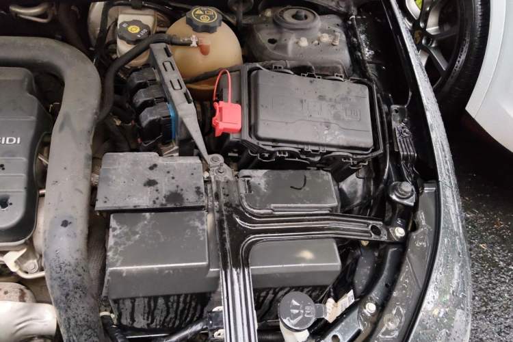 Used Chevrolet Malibu XL 2017 1.5T Automatic Ruichi Edition Engine Bay Left