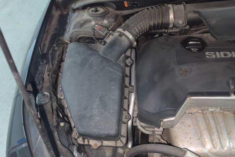 Used Chevrolet Malibu XL 2017 2.5L Automatic RuiZun Edition Engine Bay Right