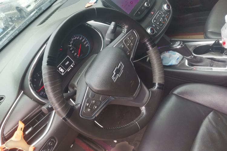 Used Chevrolet Malibu XL 2017 1.5T Automatic RuiShang Edition Steering Wheel