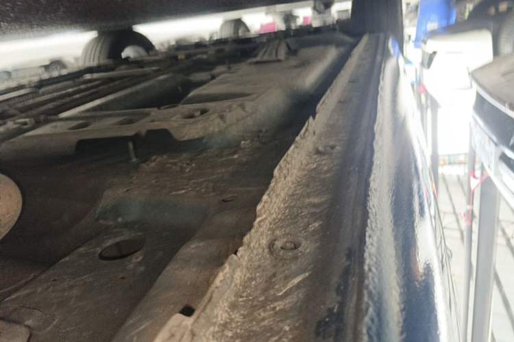 Used Chevrolet Malibu XL 2017 1.5T Automatic Ruichi Edition Left Side Sill