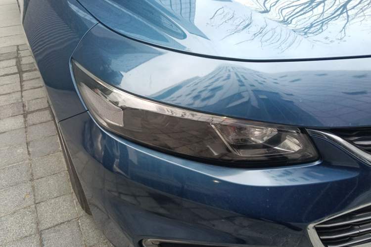 Used Chevrolet Malibu XL 2017 1.5T Automatic Ruichi Edition Right Front Headlight