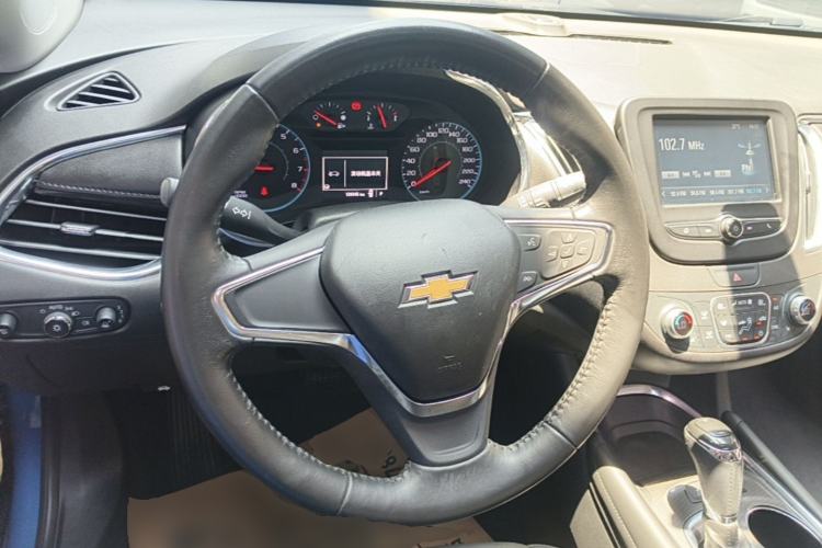 Used Chevrolet Malibu XL 2017 1.5T Automatic Ruichi Edition Steering Wheel