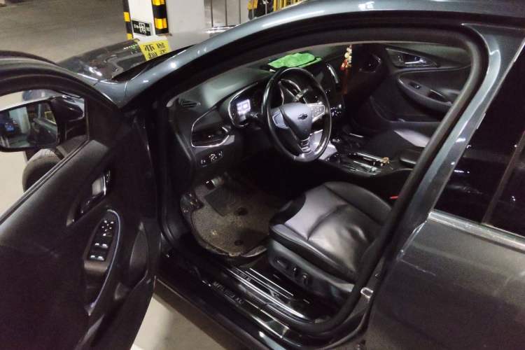 Used Chevrolet Malibu XL 2017 1.5T Automatic Ruichi Edition Driver Seat