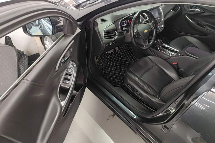 Used Chevrolet Malibu XL 2017 1.5T Automatic Ruichi Edition Driver Seat