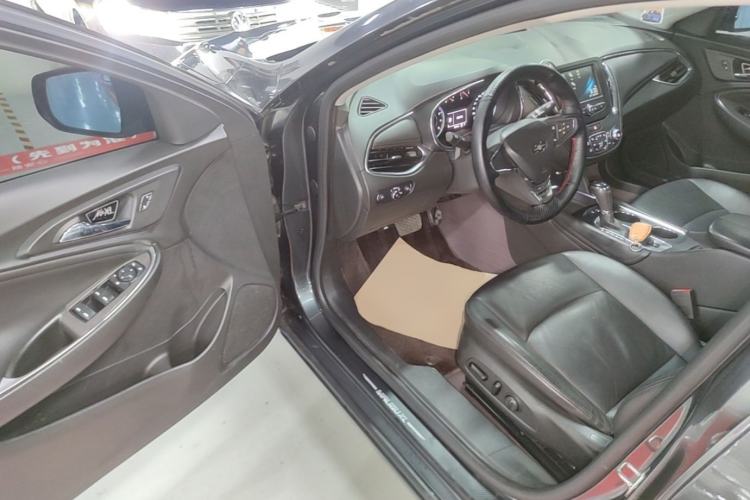 Used Chevrolet Malibu XL 2017 1.5T Automatic Ruichi Edition Driver Seat