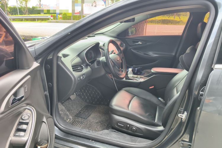 Used Chevrolet Malibu XL 2017 1.5T Automatic Ruichi Edition Driver Seat