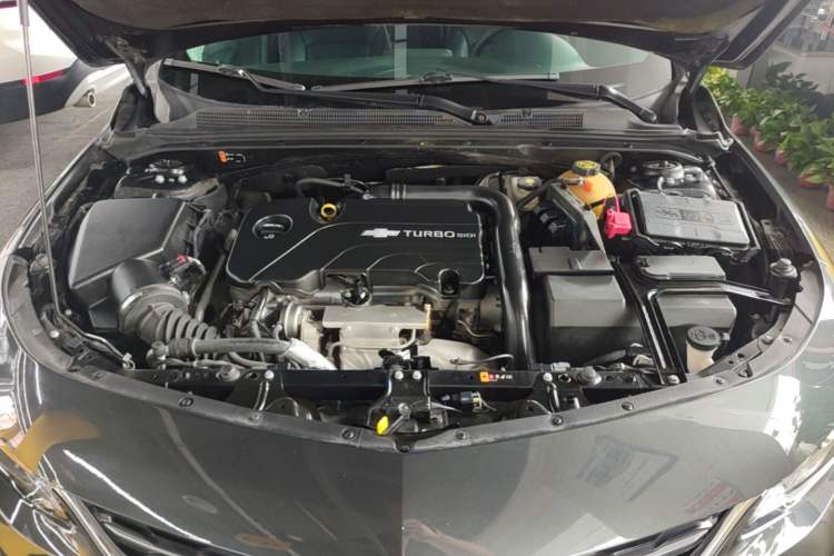 Used Chevrolet Malibu XL 2017 1.5T Automatic Ruichi Edition Engine Bay