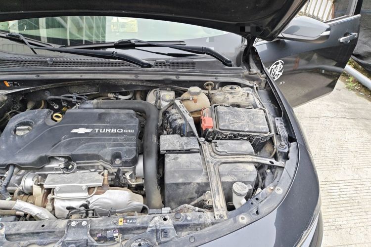 Used Chevrolet Malibu XL 2017 1.5T Automatic Ruichi Edition Engine Bay Left