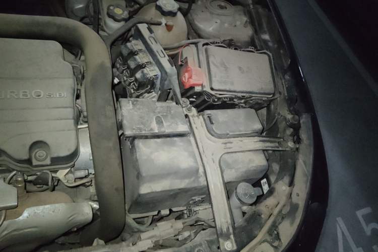Used Chevrolet Malibu XL 2017 1.5T Automatic Ruichi Edition Engine Bay Left