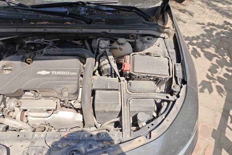 Used Chevrolet Malibu XL 2017 1.5T Automatic Ruichi Edition Engine Bay Left
