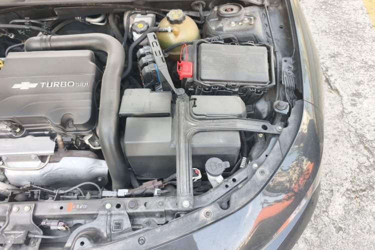 Used Chevrolet Malibu XL 2017 1.5T Automatic Ruichi Edition Engine Bay Left