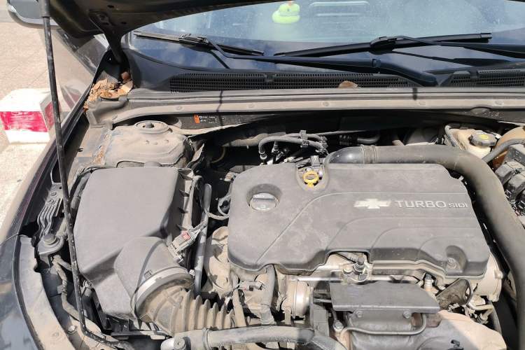 Used Chevrolet Malibu XL 2017 1.5T Automatic Ruichi Edition Engine Bay Right