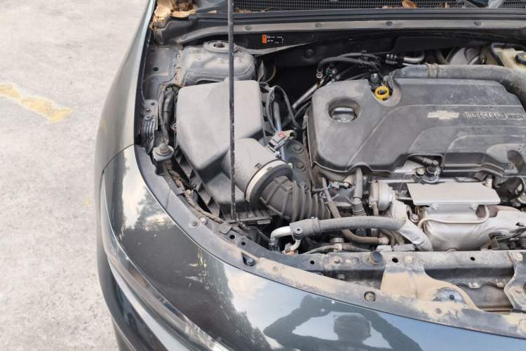 Used Chevrolet Malibu XL 2017 1.5T Automatic Ruichi Edition Engine Bay Right
