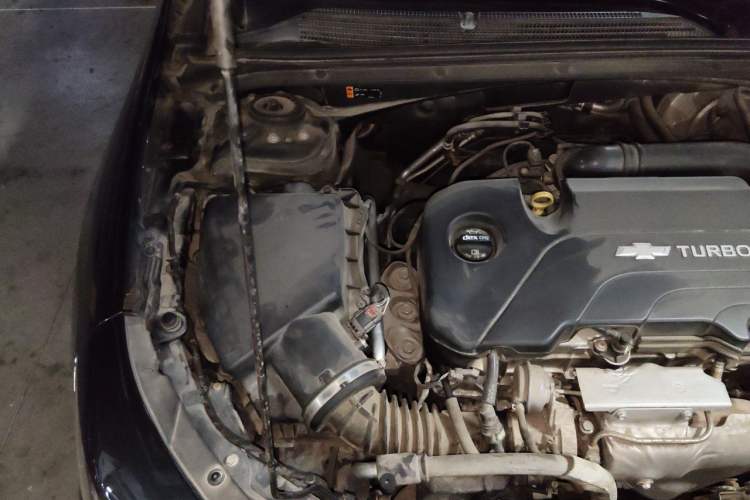 Used Chevrolet Malibu XL 2017 1.5T Automatic Ruichi Edition Engine Bay Right