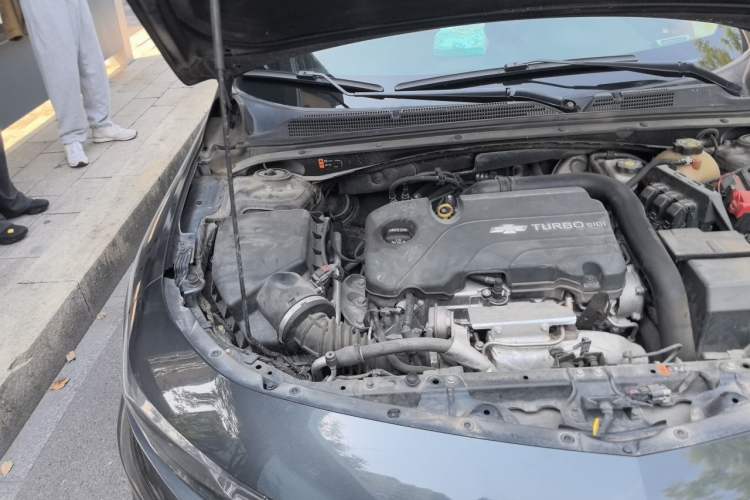 Used Chevrolet Malibu XL 2017 1.5T Automatic Ruichi Edition Engine Bay Right