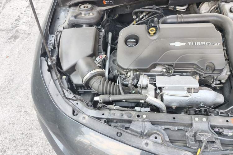 Used Chevrolet Malibu XL 2017 1.5T Automatic Ruichi Edition Engine Bay Right