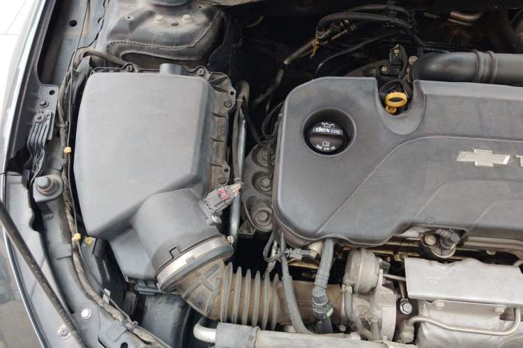 Used Chevrolet Malibu XL 2017 1.5T Automatic Ruichi Edition Engine Bay Right