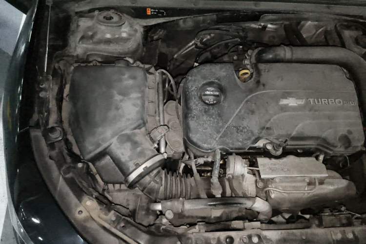 Used Chevrolet Malibu XL 2017 1.5T Automatic Ruichi Edition Engine Bay Right