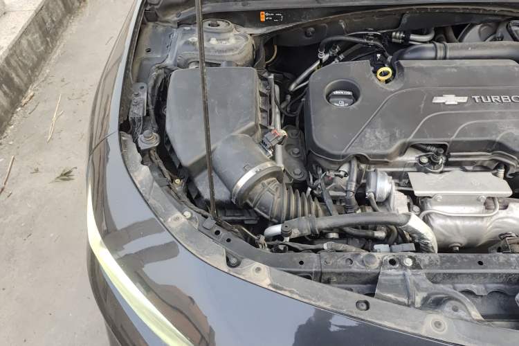 Used Chevrolet Malibu XL 2017 1.5T Automatic Ruichi Edition Engine Bay Right