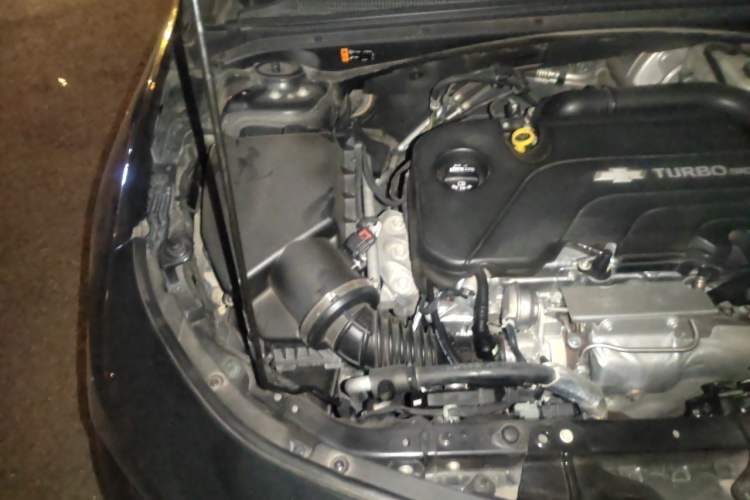 Used Chevrolet Malibu XL 2017 1.5T Automatic Ruichi Edition Engine Bay Right