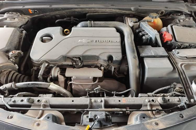 Used Chevrolet Malibu XL 2017 1.5T Automatic Ruichi Edition Engine Bay