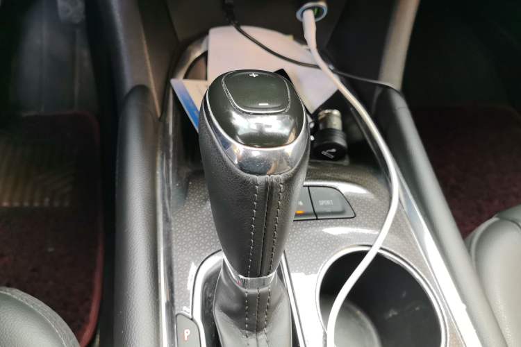 Used Chevrolet Malibu XL 2017 1.5T Automatic Ruichi Edition Gear Lever