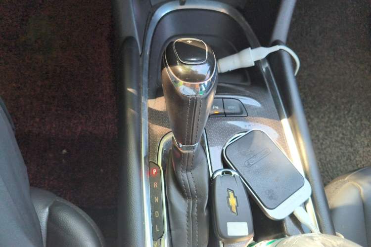 Used Chevrolet Malibu XL 2017 1.5T Automatic Ruichi Edition Gear Lever