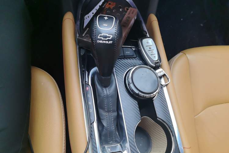 Used Chevrolet Malibu XL 2017 1.5T Automatic Ruichi Edition Gear Lever