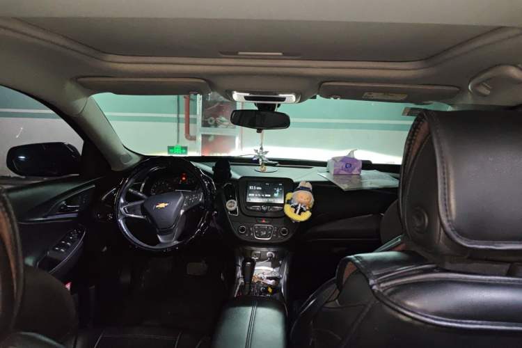 Used Chevrolet Malibu XL 2017 1.5T Automatic Ruichi Edition Headliner