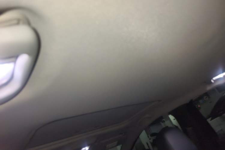 Used Chevrolet Malibu XL 2017 1.5T Automatic Ruichi Edition Headliner