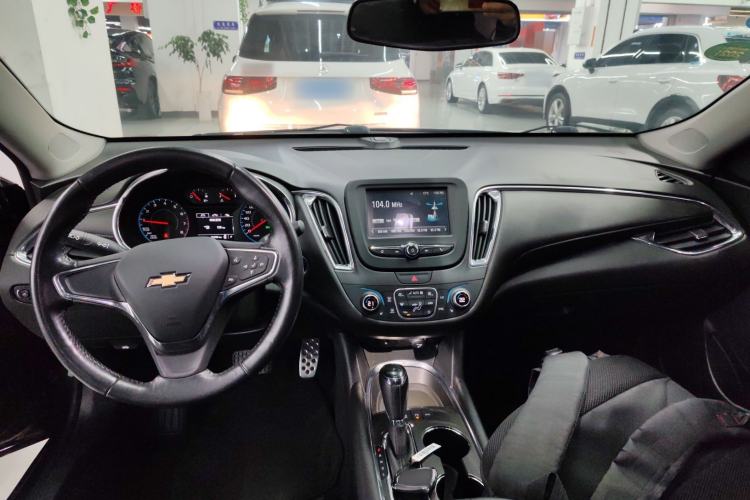 Used Chevrolet Malibu XL 2017 1.5T Automatic Ruichi Edition Interior 2