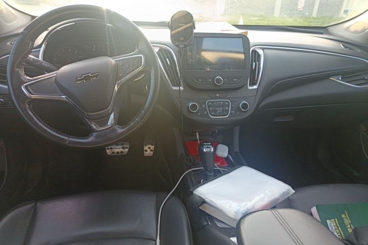 Used Chevrolet Malibu XL 2017 1.5T Automatic Ruichi Edition Interior 2