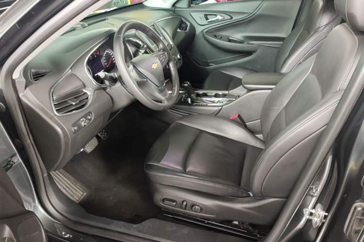 Used Chevrolet Malibu XL 2017 1.5T Automatic Ruichi Edition Left Front Seat