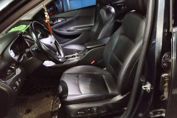 Used Chevrolet Malibu XL 2017 1.5T Automatic Ruichi Edition Left Front Seat