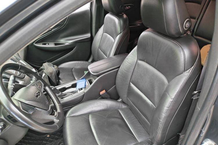 Used Chevrolet Malibu XL 2017 1.5T Automatic Ruichi Edition Left Front Seat