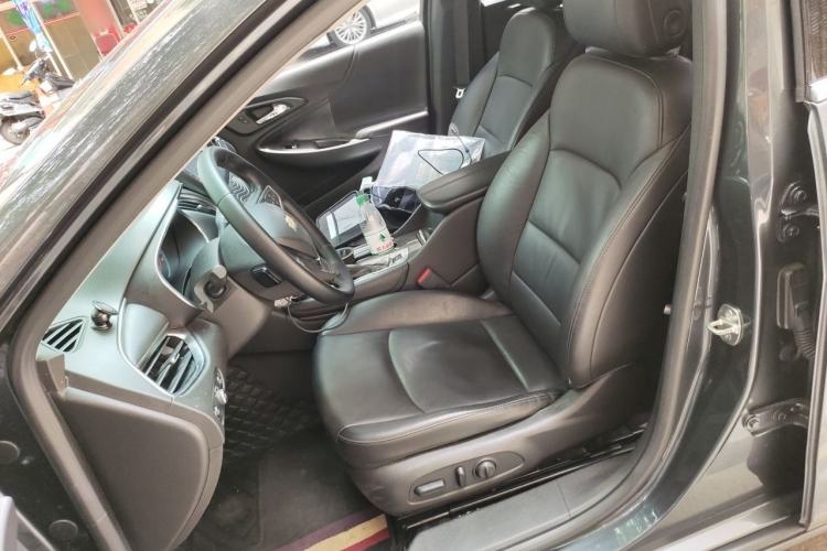 Used Chevrolet Malibu XL 2017 1.5T Automatic Ruichi Edition Left Front Seat