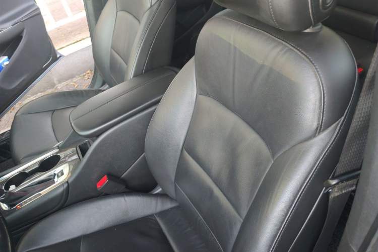 Used Chevrolet Malibu XL 2017 1.5T Automatic Ruichi Edition Left Front Seat