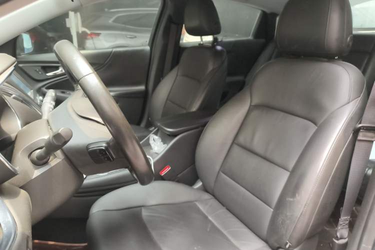 Used Chevrolet Malibu XL 2017 1.5T Automatic Ruichi Edition Left Front Seat