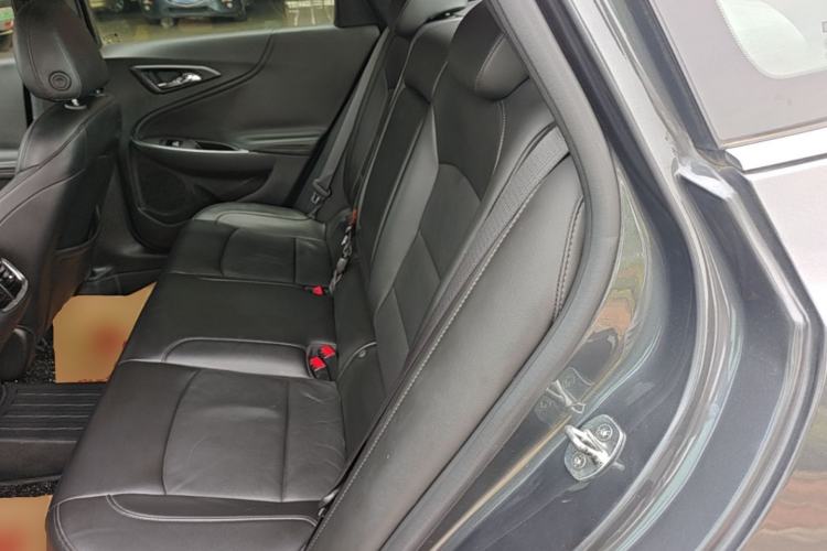 Used Chevrolet Malibu XL 2017 1.5T Automatic Ruichi Edition Left Rear Seat