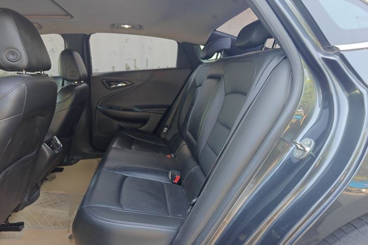 Used Chevrolet Malibu XL 2017 1.5T Automatic Ruichi Edition Left Rear Seat