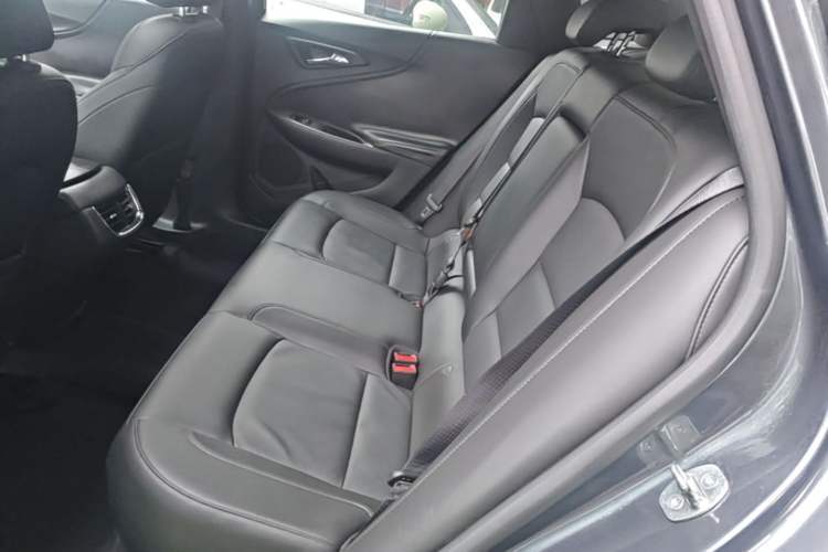 Used Chevrolet Malibu XL 2017 1.5T Automatic Ruichi Edition Left Rear Seat