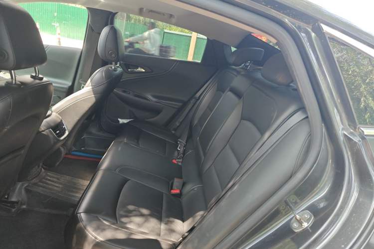 Used Chevrolet Malibu XL 2017 1.5T Automatic Ruichi Edition Left Rear Seat