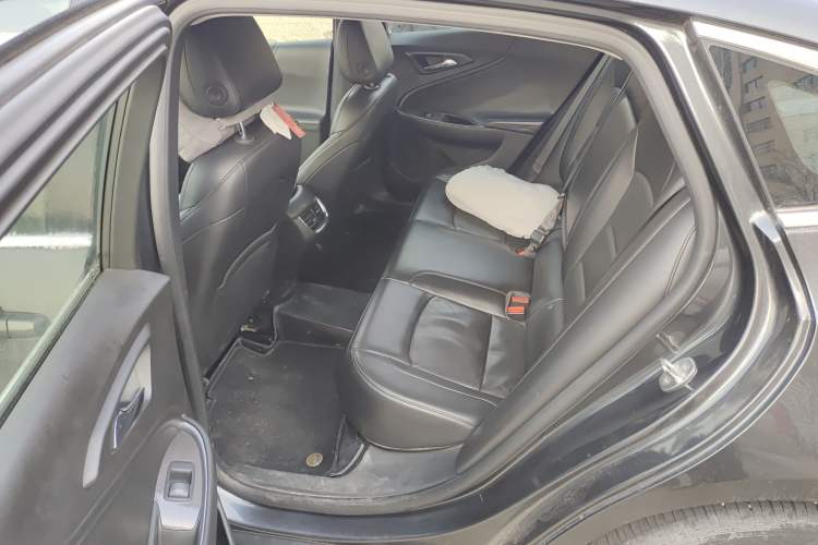 Used Chevrolet Malibu XL 2017 1.5T Automatic Ruichi Edition Left Rear Seat