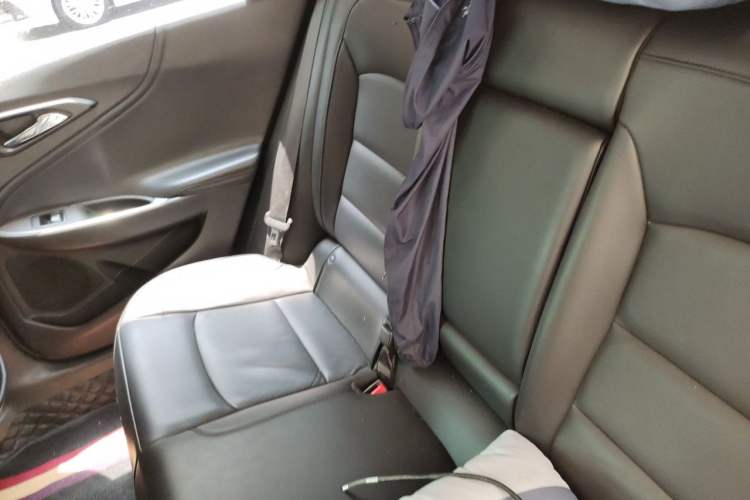 Used Chevrolet Malibu XL 2017 1.5T Automatic Ruichi Edition Left Rear Seat
