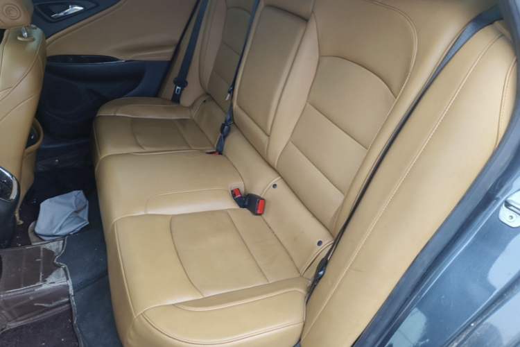 Used Chevrolet Malibu XL 2017 1.5T Automatic Ruichi Edition Left Rear Seat