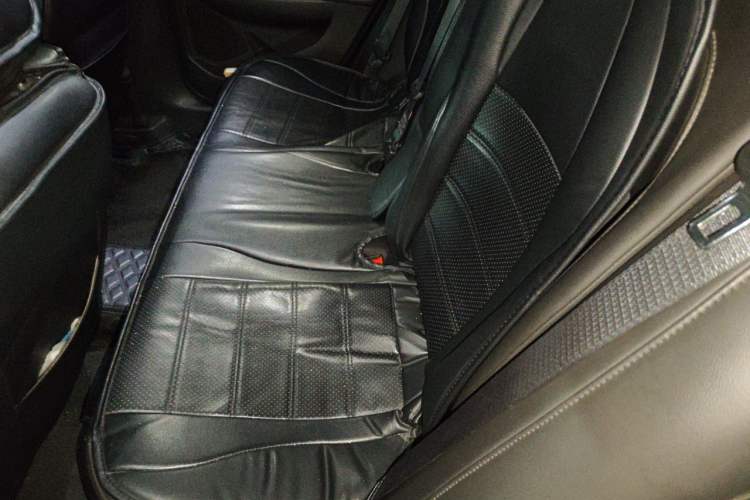 Used Chevrolet Malibu XL 2017 1.5T Automatic Ruichi Edition Left Rear Seat
