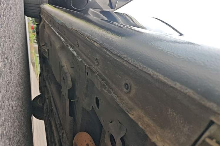 Used Chevrolet Malibu XL 2017 1.5T Automatic Ruichi Edition Left Side Sill