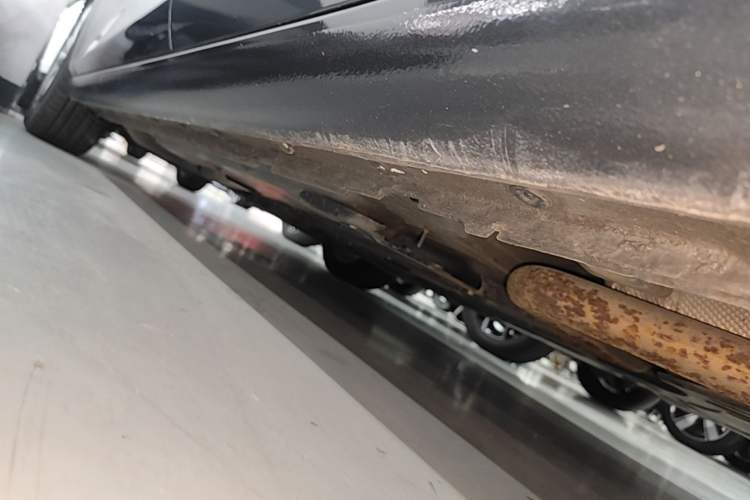 Used Chevrolet Malibu XL 2017 1.5T Automatic Ruichi Edition Left Side Sill