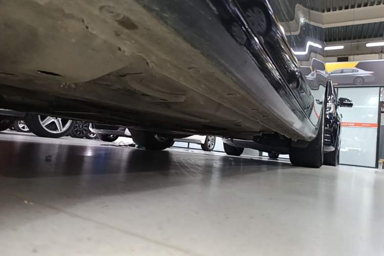 Used Chevrolet Malibu XL 2017 1.5T Automatic Ruichi Edition Left Side Sill