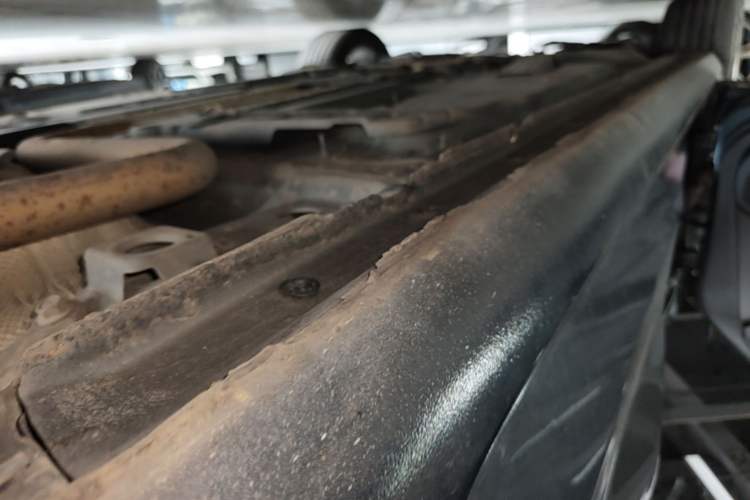 Used Chevrolet Malibu XL 2017 1.5T Automatic Ruichi Edition Left Side Sill